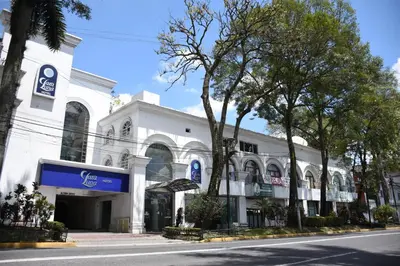 Edificio en el que se encuentra el hotel