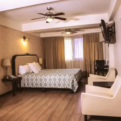 Hotel Clara Luna