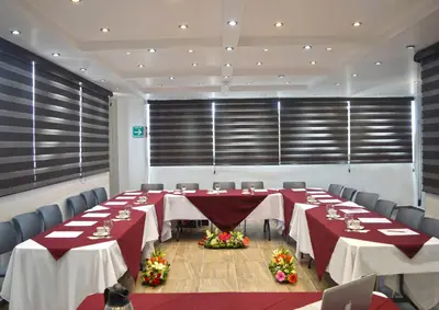 Zona business o sala de conferencias en Astro Inn Hotel Express