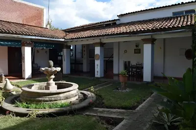 Jardín al aire libre en Casa de huéspedes vista hermosa