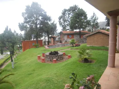 Jardín al aire libre en Rancho Escondido Casa Goyri