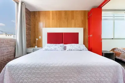 Cama o camas de una habitación en Lujoso y amplio Loft con alberca climatizada y amplia cama para alberca, Cuernavaca somos los únicos en ofrecerte 2 jacuzzis premium con agua caliente y sistema de hidromasaje tipo spa, terraza panorámica con asador de carbon y mas amenidades!
