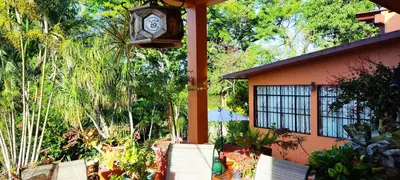 Jardín al aire libre en Posada Los Chaneques Catemaco