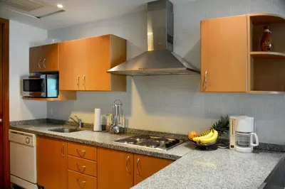 Una cocina o zona de cocina en Condo Mayan Lakes