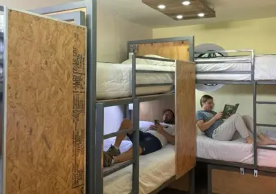 Litera o literas de una habitación en Hostalgia Casa Zul