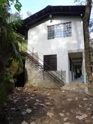 Edificio en el que se encuentra el lodge
