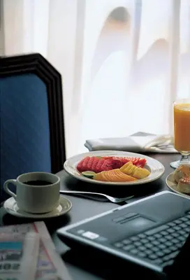 Comida en o cerca de este hotel