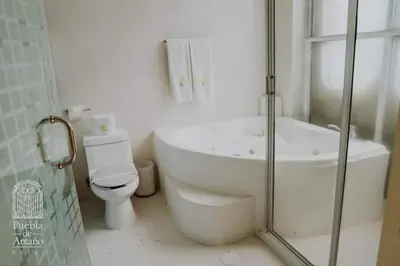 Un baño de Hotel Puebla de Antaño