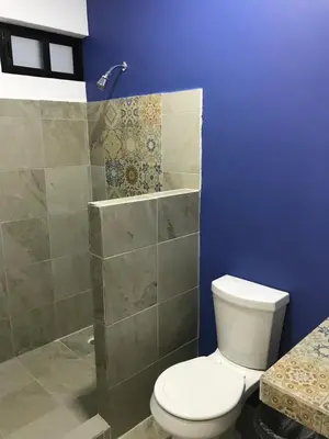 Un baño de Hotel Plaza Amalia