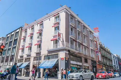 Edificio en el que se encuentra el hotel