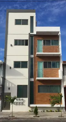 Edificio en el que se encuentra el hostal o pensión