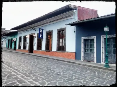 Edificio en el que se encuentra el hotel