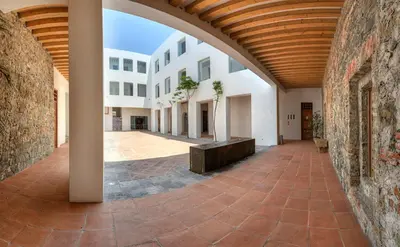 Edificio en el que se encuentra el hotel