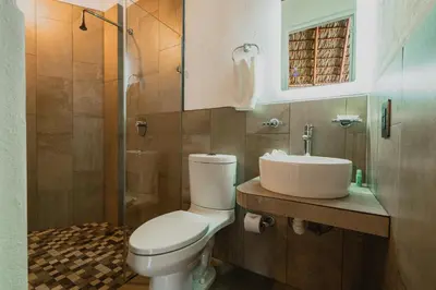 Un baño de Villas & Resort Luz de Luna