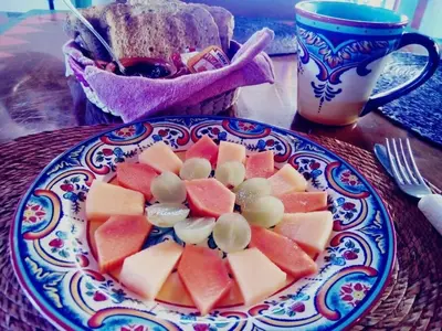 Comida en o cerca de este hotel