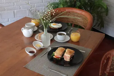 Opciones de desayuno disponibles en Hotel Ilebal Cuernavaca Centro - lugar con encanto!