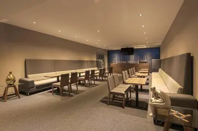 Zona de estar de Kharma Suites