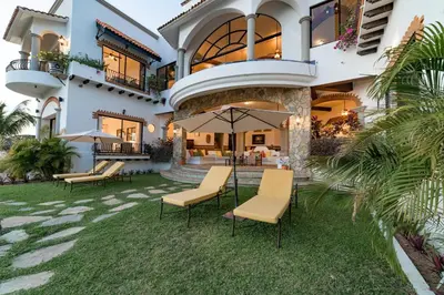 Jardín al aire libre en 1086 - Villa Encantada