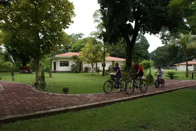 Montar en bicicleta en MAJU HOTEL CAMPESTRE & SPA o alrededores