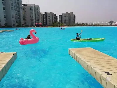 Piscina en o cerca de Casa con alberca y laguna