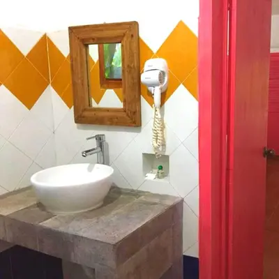 Un baño de Hotel La Ceiba