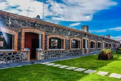 Edificio en el que se encuentra el hotel