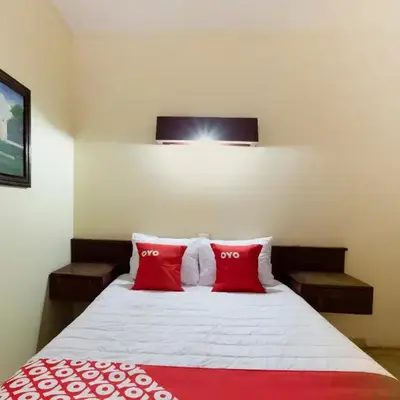 OYO Hotel Emperador