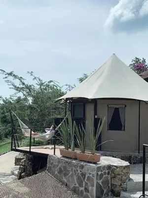 Jardín al aire libre en Hostal de la Luz - Spa Holistic Resort