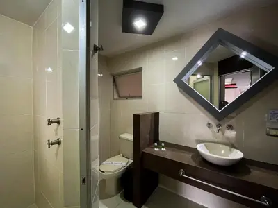 Un baño de Auto Hotel Mediterráneo