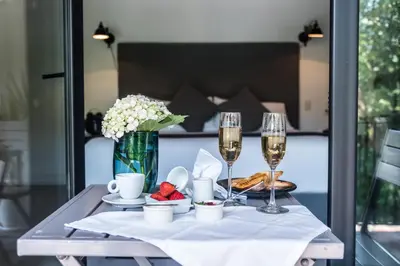 Comida en o cerca de este hotel