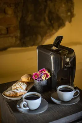 Utensilios para hacer té y café en Los Camilos