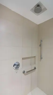 Un baño de Hampton by Hilton Veracruz Boca Del Rio