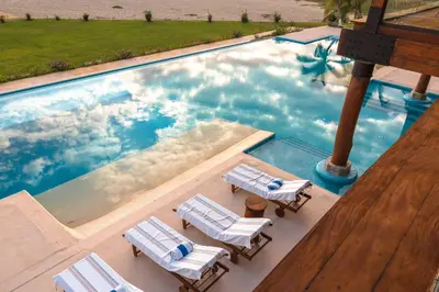 Piscina en o cerca de Casa Kundavi Beach Front Paradise