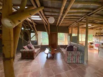 Zona de estar de Casa Bambú Veracruz