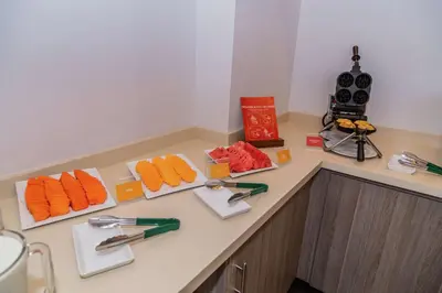 Comida en o cerca de este hotel