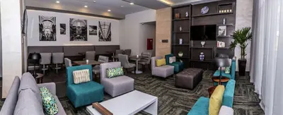 Zona de estar de Hampton Inn & Suites By Hilton Puebla