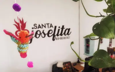 Certificado, premio, señal o documento que está expuesto en Santa Josefita