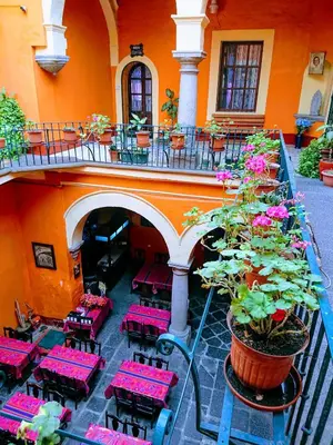 Un restaurante o sitio para comer en Suite Vintage