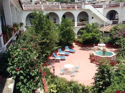 Jardín al aire libre en Hotel Santa Prisca