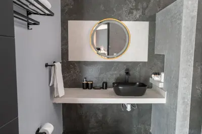 Un baño de Hotel Esmeralda