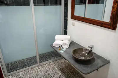 Un baño de Hotel Vitorina Cholula