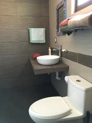 Un baño de La Casita del Abuelo Bonita Casa de Cantera y Adobe
