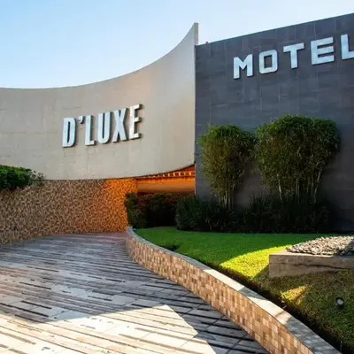 DLUXE Auto Hotel ADULTS ONLY