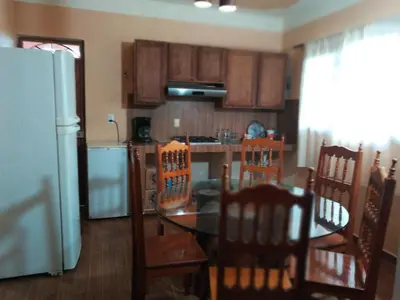 Una cocina o zona de cocina en Cabaña El Salto