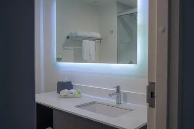 Un baño de Holiday Inn Tlaxcala by IHG