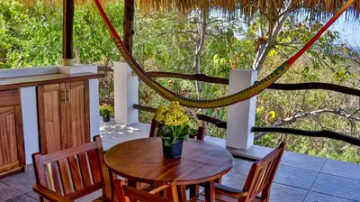 Un balcón o terraza de La Aldea Zipolite