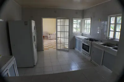 Una cocina o zona de cocina en Villa Sanford en Fraccionamiento Las Brisas