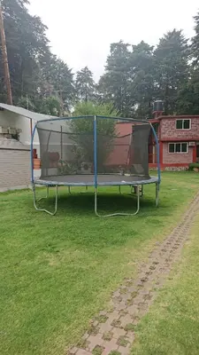 Instalaciones para jugar al ping pong en San Marino 2 o alrededores