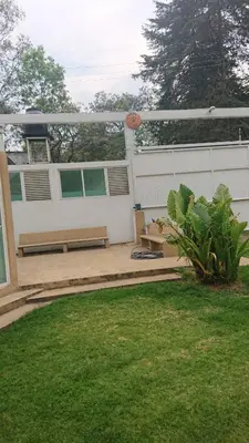 Jardín al aire libre en San Marino 2