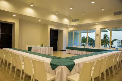 Zona business o sala de conferencias en Hotel Aqua Spa & Resort